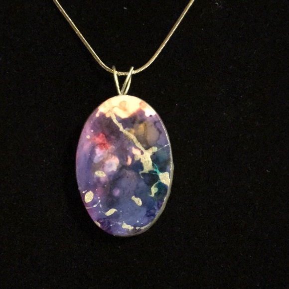 Reversible Pendent - Picture 2 of 3